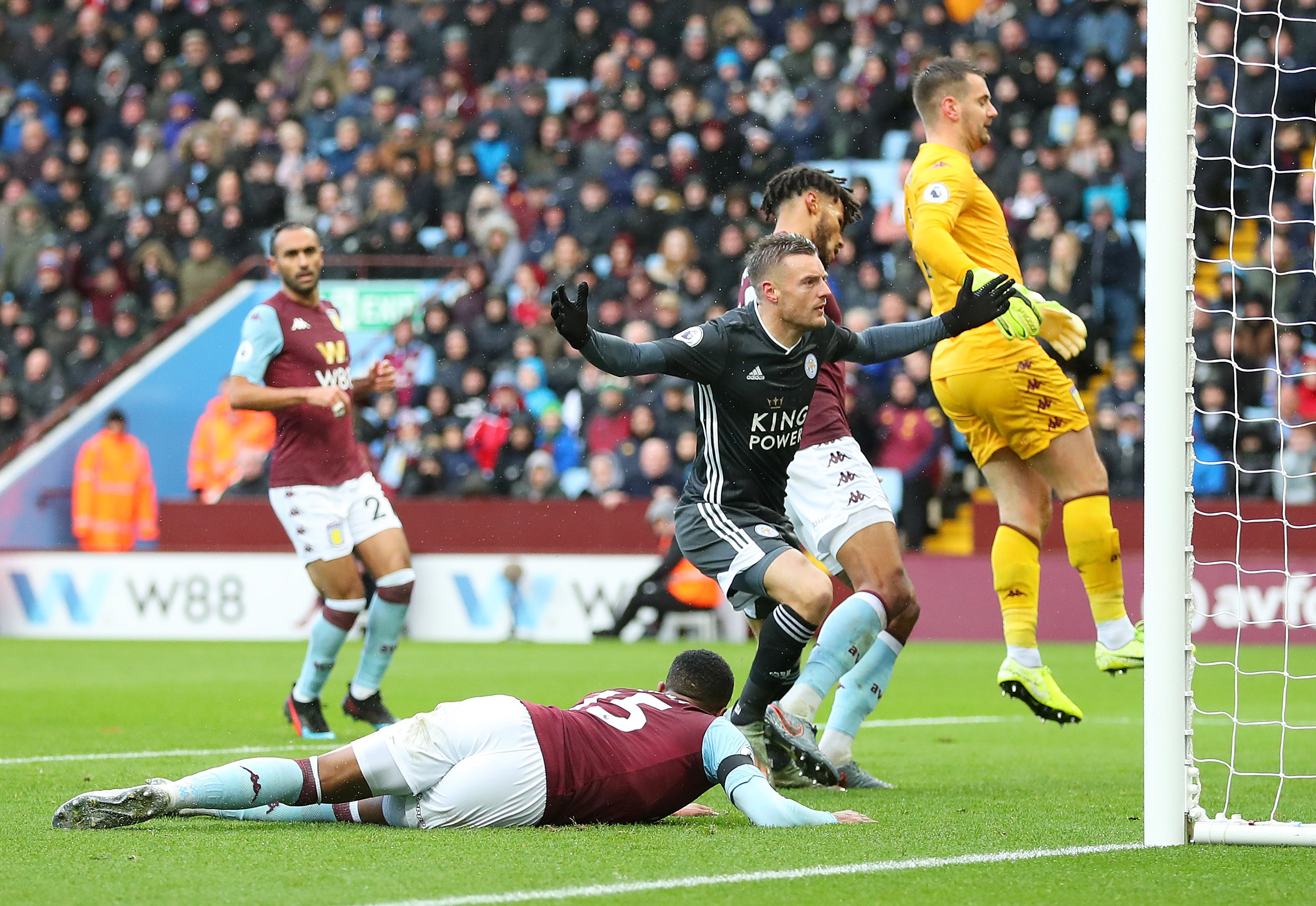 虽然年仅 虽然年仅