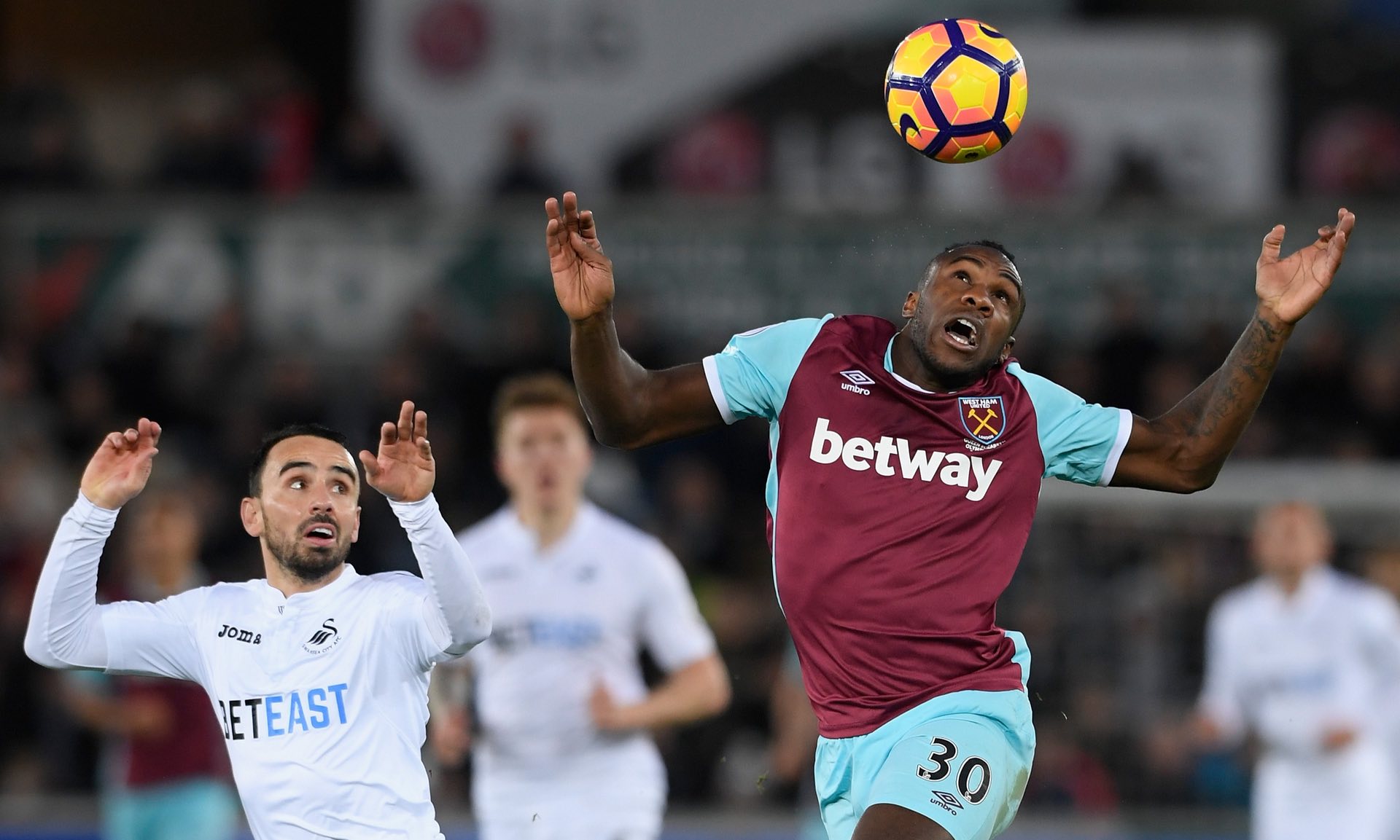 姆巴佩能在 姆巴佩能在